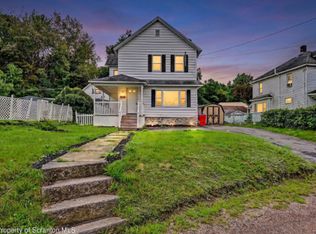 64 Upper Powderly St, Carbondale, PA 18407