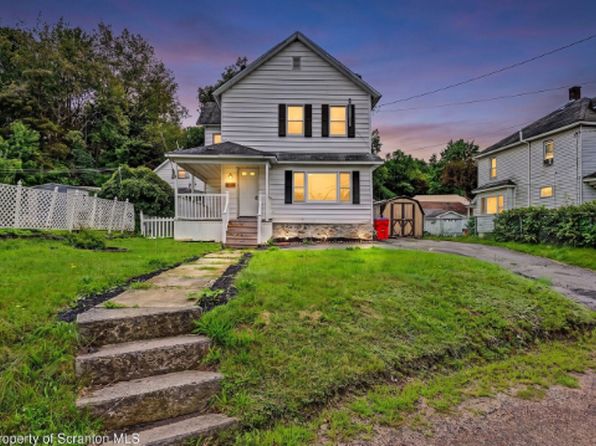 64 Upper Powderly St