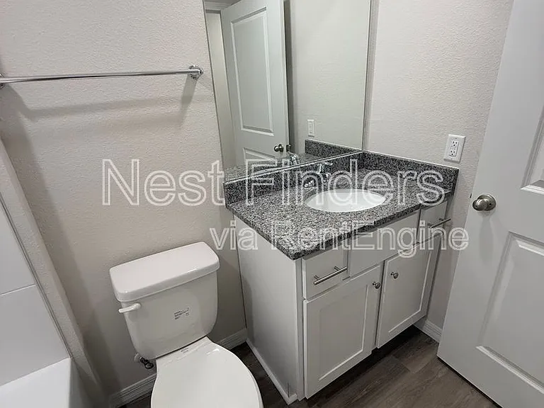11454 Oakfield Ct #102 — Photo 12