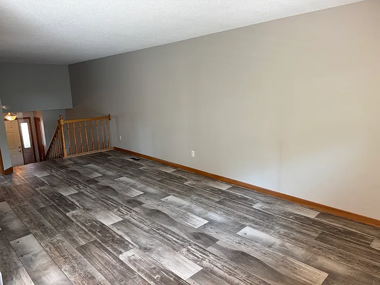 630 N James Ave — Photo 19