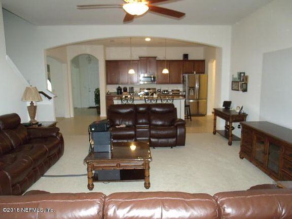 2nd image of 4064 Blackbird Ln