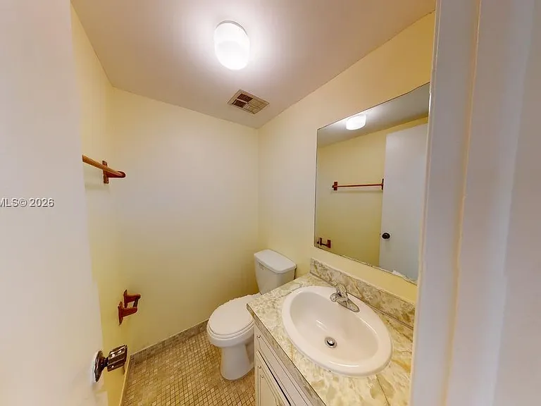 1955 NE 135th St #301 — Photo 14