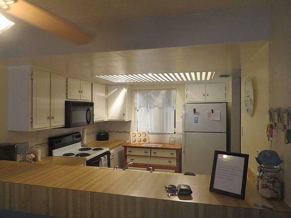 5th image of 4175 S Atlantic Ave APT 221