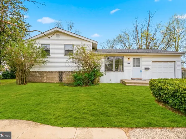 1409 Burlington Ave, Delanco, NJ 08075