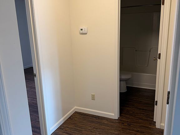 3rd image of 28 Blevins Mayfield Rd APT 2