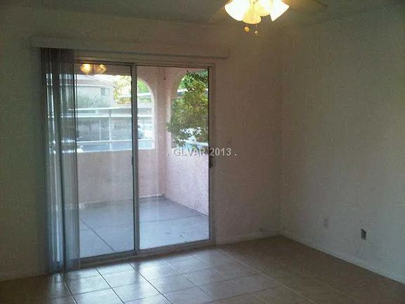 4th image of 1312 Capri Dr #101
