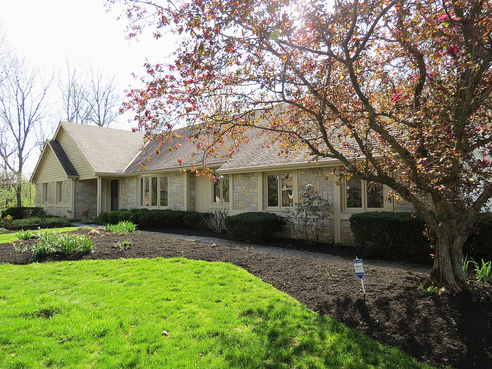 2nd image of 4801 Galway Dr