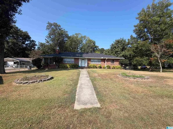 1528 Pesnell Dr, Gardendale, AL 35071