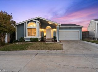 20042 Shadow Island Dr, Santa Clarita, CA 91351