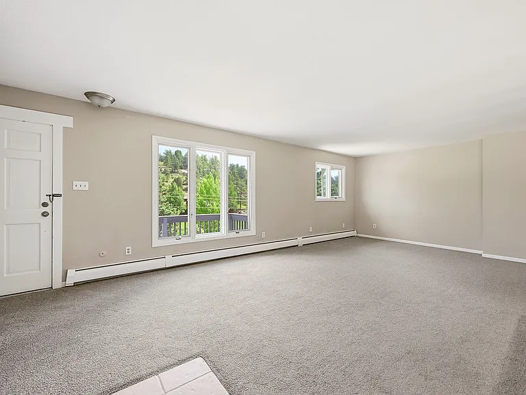 836 Sleepy Hollow Dr #A — Photo 17