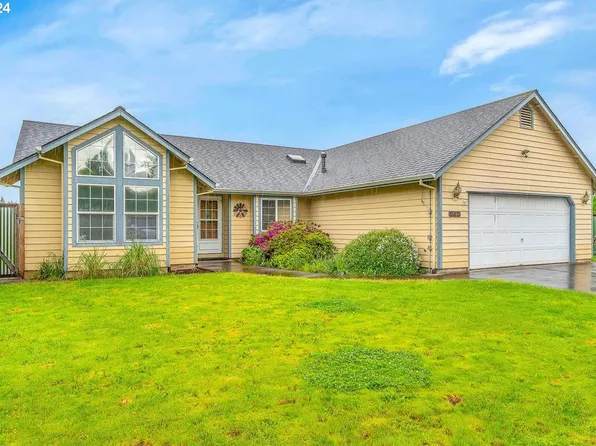 51870 SW 4th St, Scappoose, OR 97056