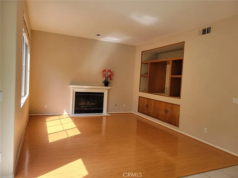 10 Del Ventura — Photo 7