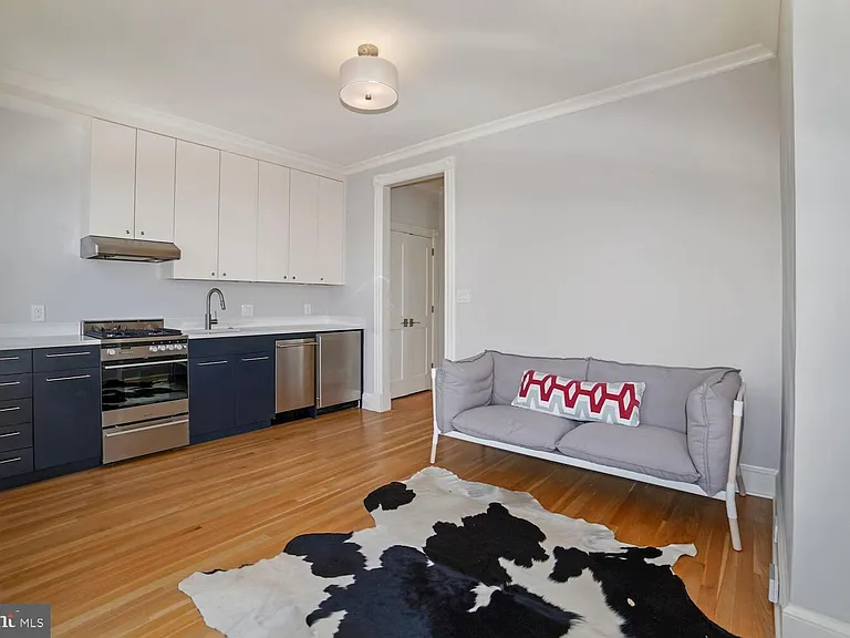 3348 Prospect St NW #5 — Photo 6