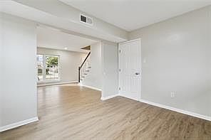 4th image of 6609 Wilty St