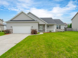 1035 S Heritage Dr, Coal City, IL 60416
