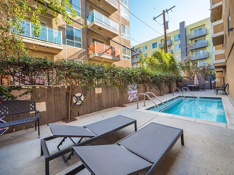 5050 Klump Ave — Photo 33