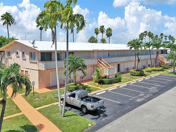 5th image of 800 SW 11th Ave #10A