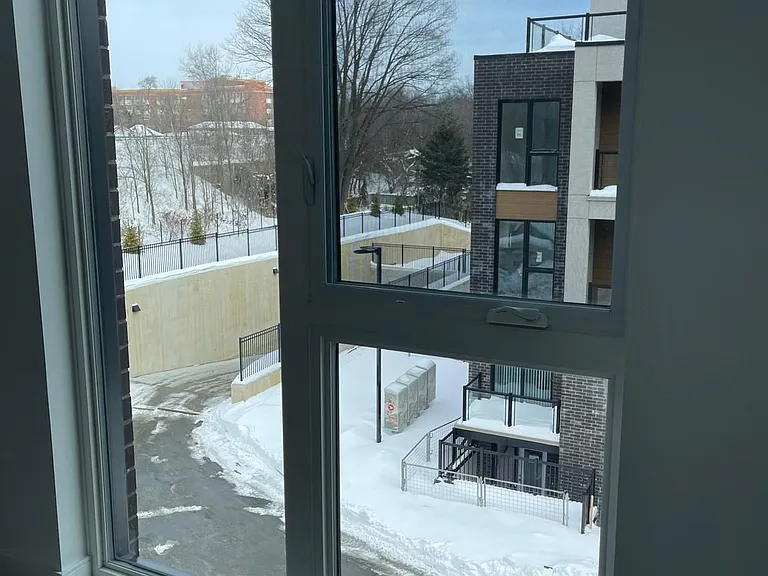 174 Clonmore Dr S #4-C — Photo 33