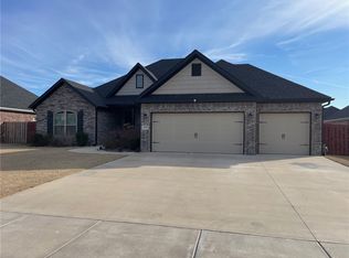 1133 Ruscello Ave, Springdale, AR 72762