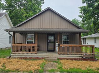 1824 S Grand Ave, Sedalia, MO 65301
