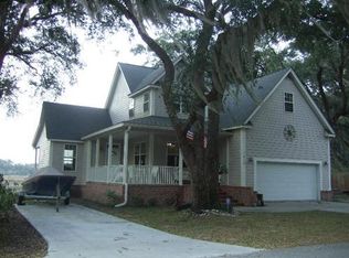 1358 River Dr NE, Townsend, GA 31331