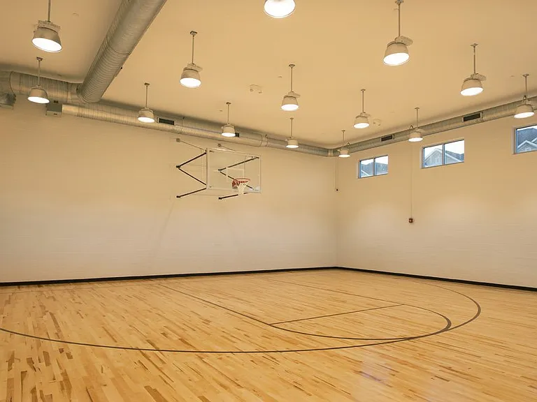 Legacy 521 Apartments — Photo 16