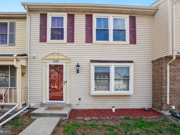 306 Whitcliff Ct, Gaithersburg, MD 20878