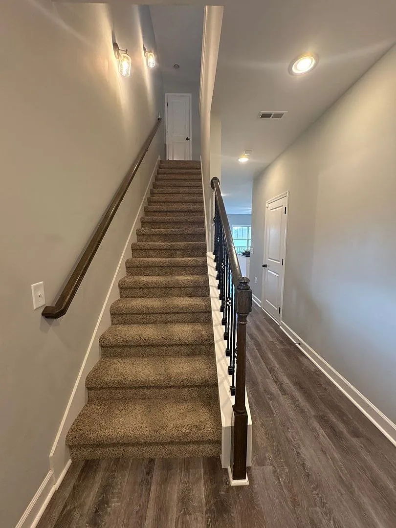 Beautifully Renovated 3BR/2.5BA! Spacious & Move In Ready! — Photo 2