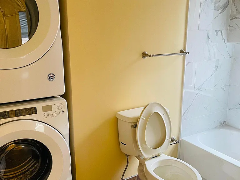1020 Callowhill St #2A — Photo 7