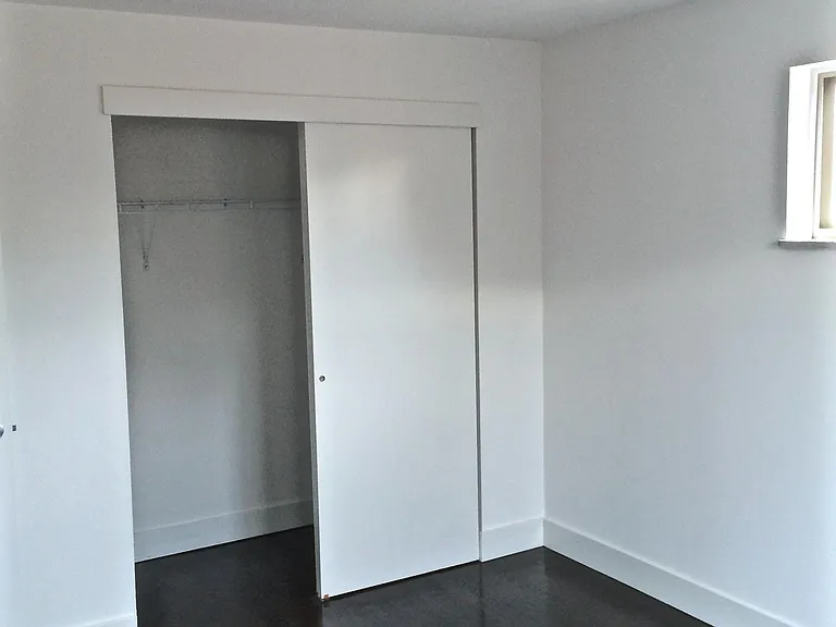 7200 Southwest Ave #D — Photo 8