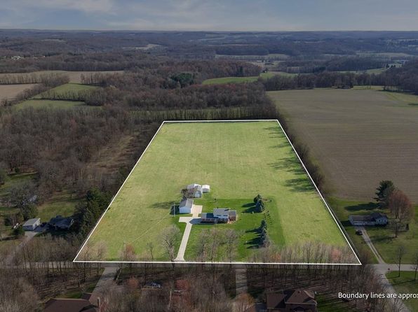 2802 Peterson Rd, Mansfield, OH 44903
