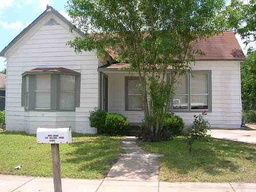 1st image of 1314 SAENZ ST