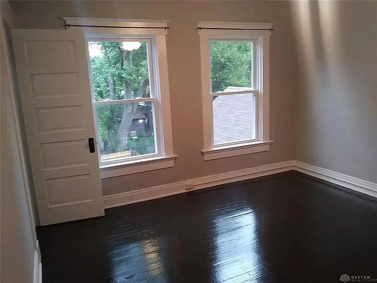 134 Cross St — Photo 9