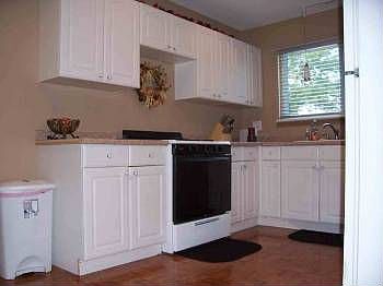 2nd image of 2163 Armstrong Rd