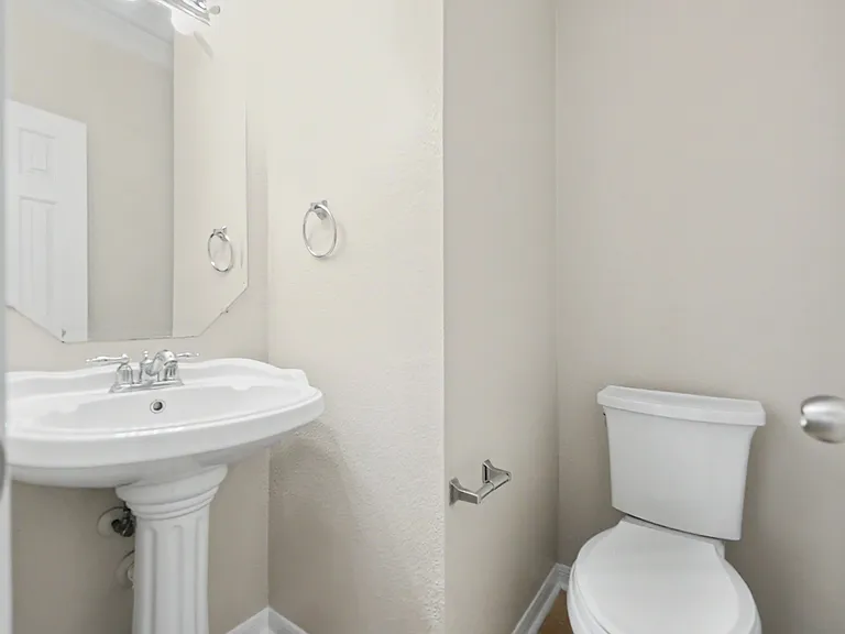 6206 Bridgewood Dr — Photo 18