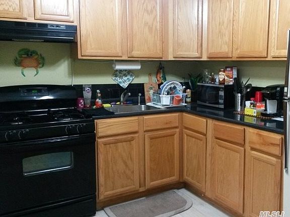2nd image of 370 W Broadway APT 6A