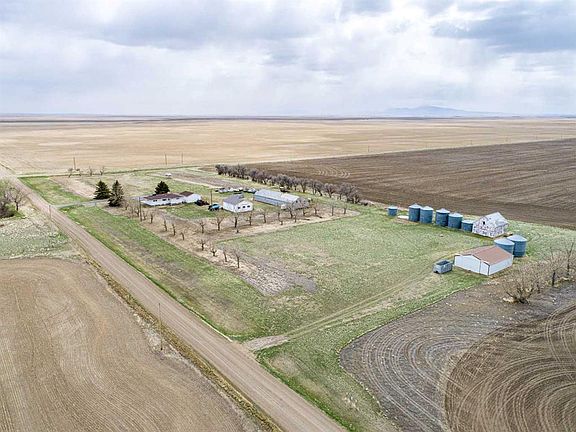 5th image of 145005 E Township Road 4 Rural Cor #0