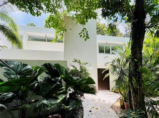 2813 Villa Dorado St #2813, Dorado, PR 00646
