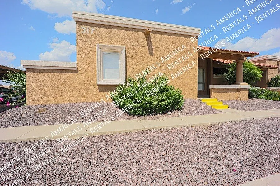 Move in special - 1 month free on 12-month lease! — Photo 3