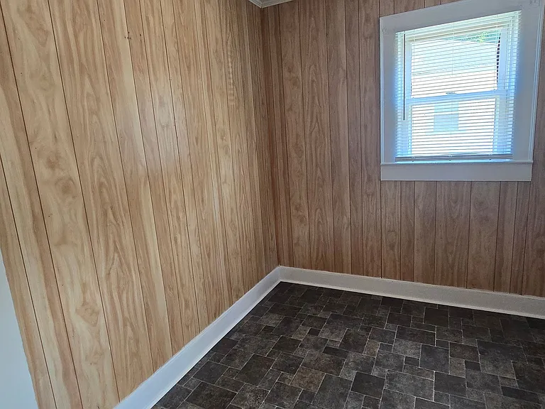 612 Oakshade Ave — Photo 18