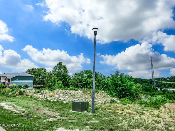 3407 Cody Dr, Jefferson City, MO 65109