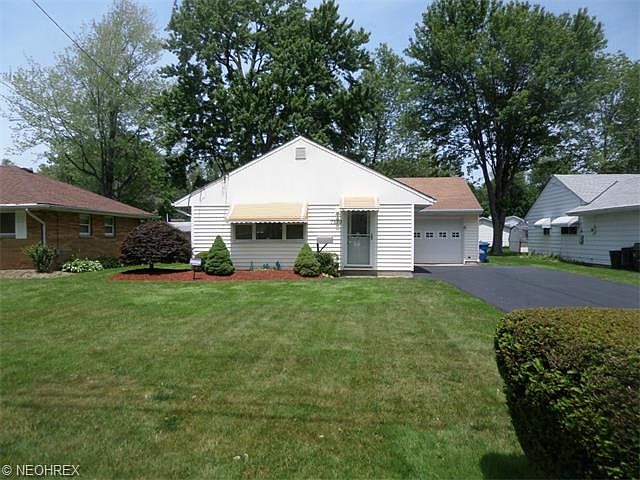 1st image of 7579 Holly Dr