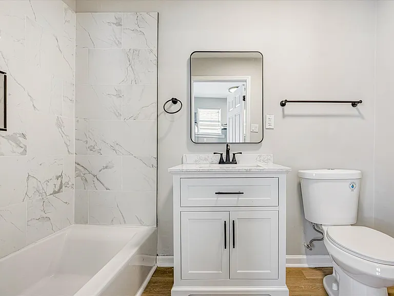 2395 Forrest Ave #3 — Photo 9
