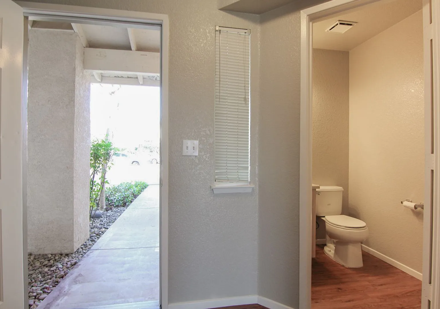 WeatherbyCt1156 — Photo 2