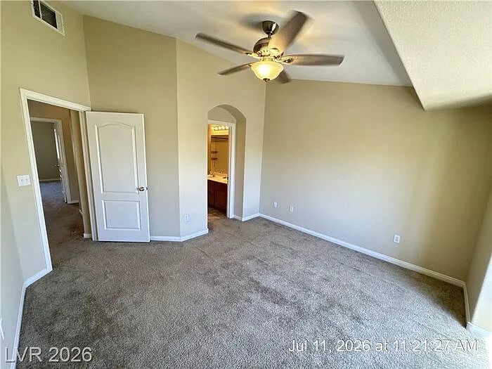 316 Fountain Crossing Ln — Photo 14