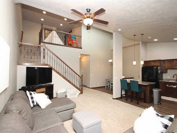 2nd image of 7123 S Bridger Pl