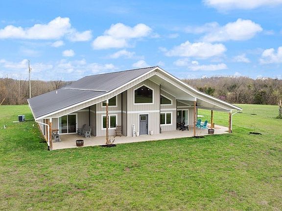 2nd image of 1430 Mell Cork Rd