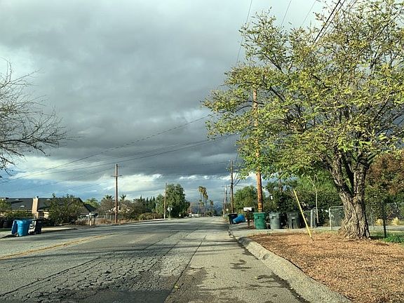 2nd image of 1080 California Ave