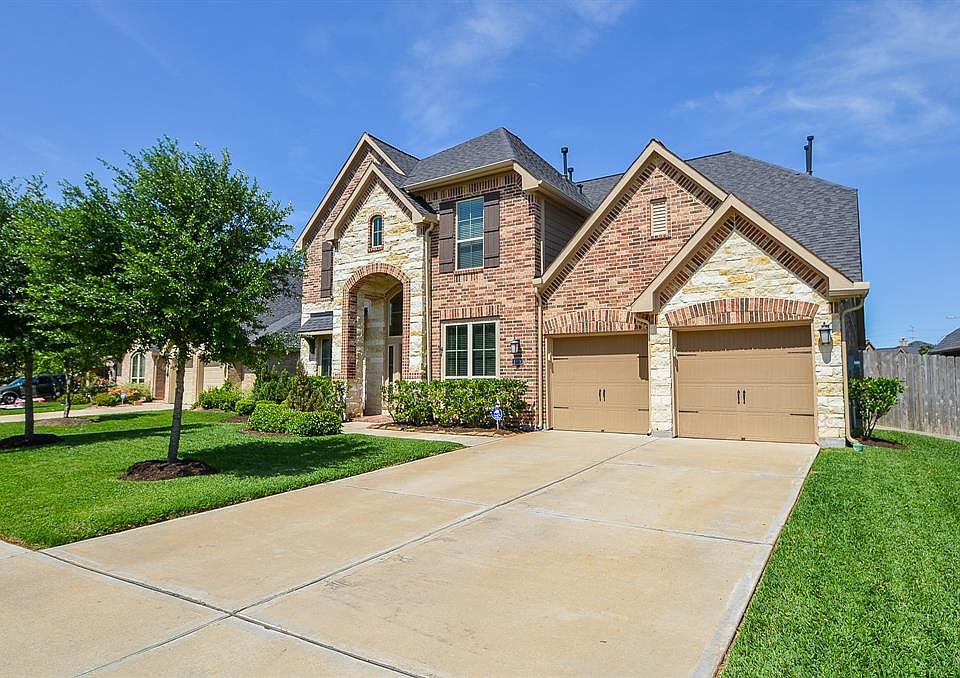 1st image of 1915 Palmetto Glen Ln