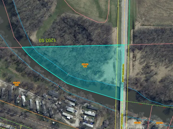 4266 Poppy Garden Rd, Colona, IL 61241